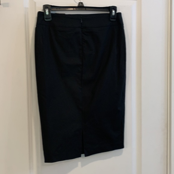 Dolce & Gabbana Pencil Skirt - NWT - Picture 5 of 9